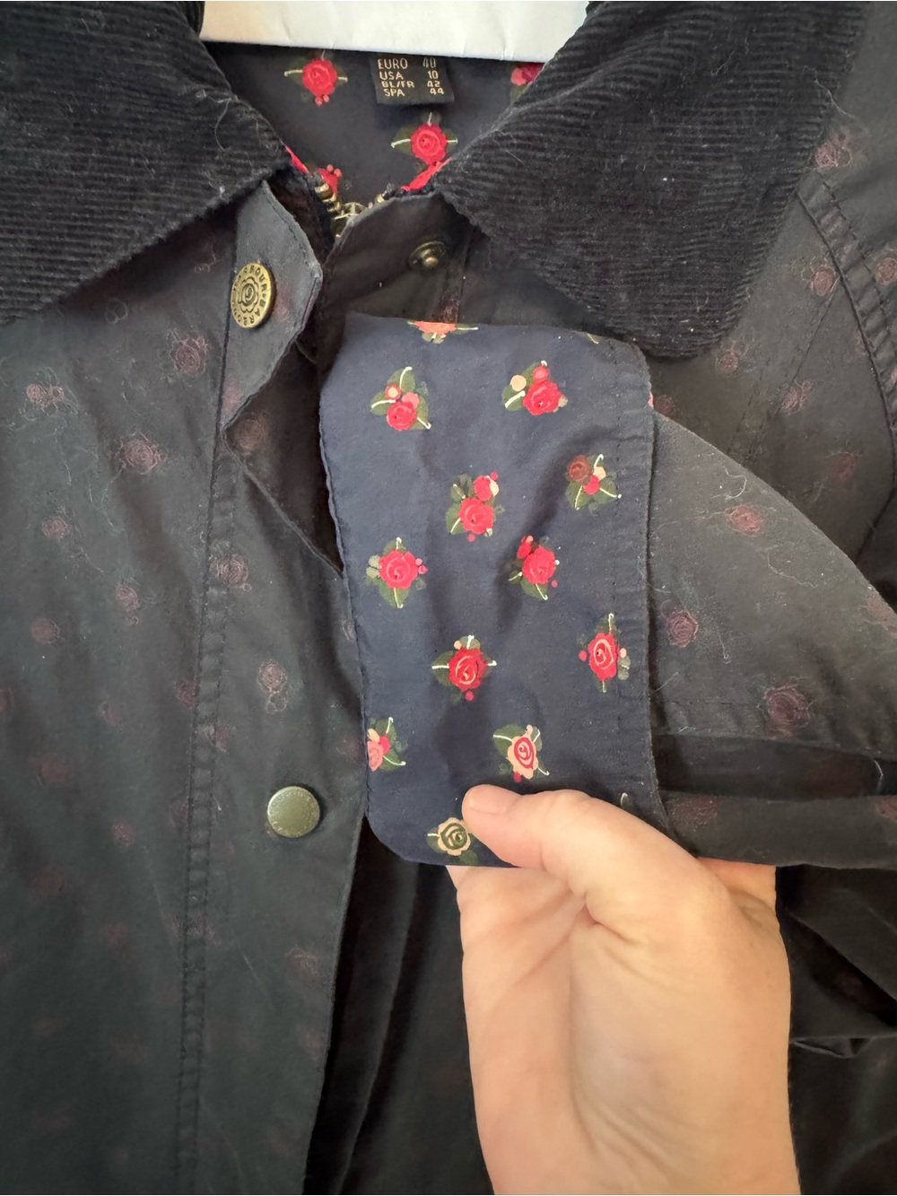 Barbour Women's Dark Floral Waxed Jacket - Black with Pink Detail - Picture 11 of 12